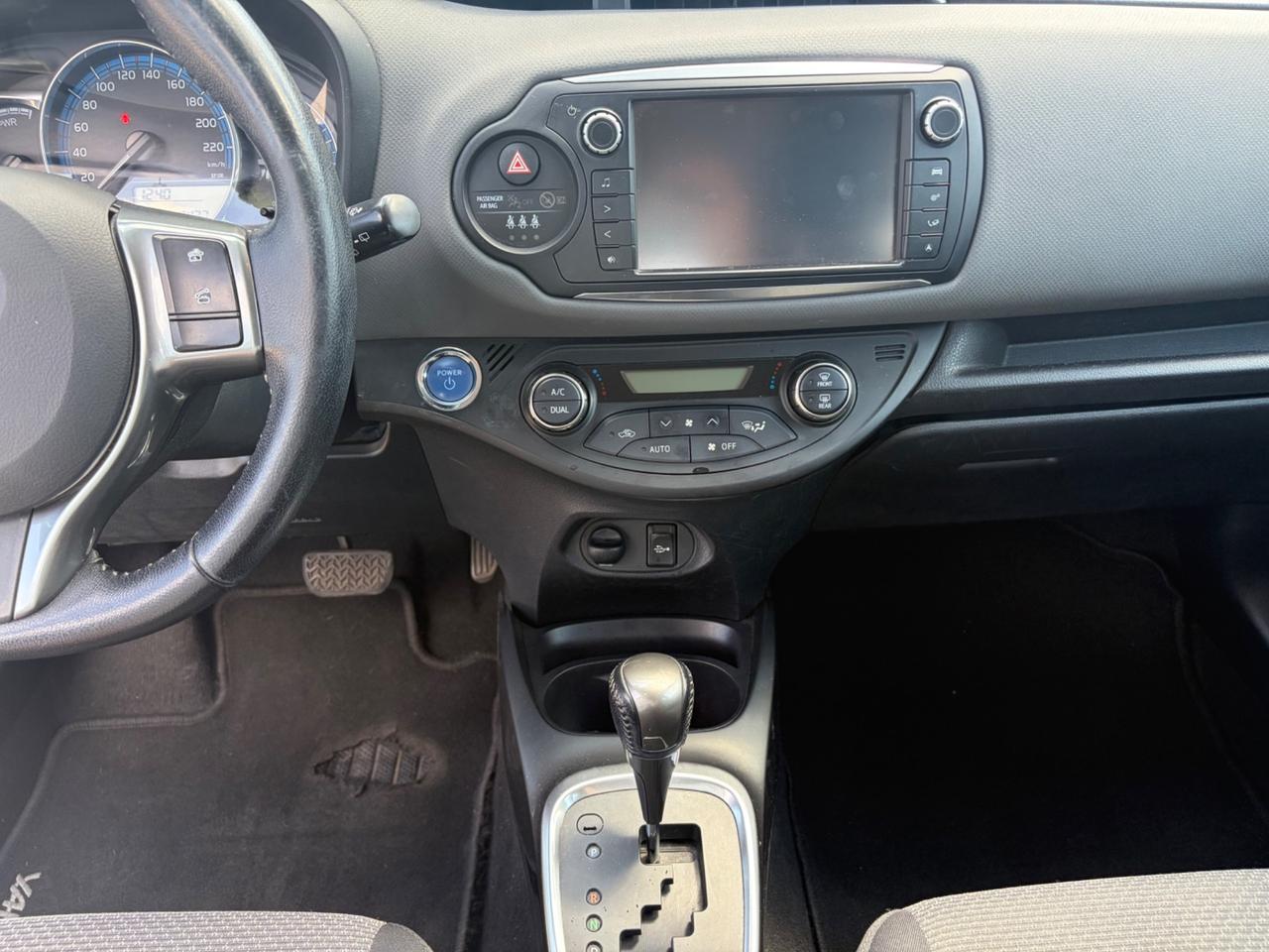 Toyota Yaris 1.5 130 Hybrid 5 porte Lounge