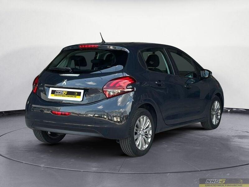 Peugeot 208 PureTech 82 5p. GPL Allure