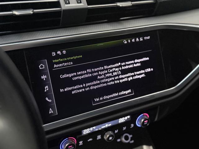AUDI Q3 35 TDI S tronic Identity Black