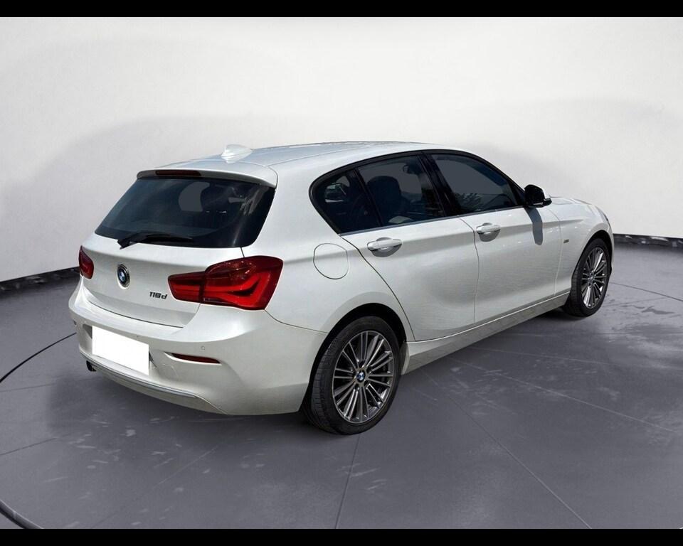 BMW Serie 1 5 Porte 116 d Urban