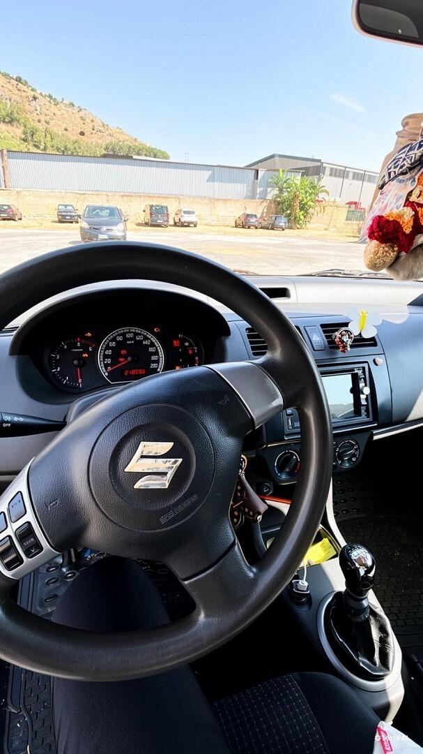 SUSUKI SWIFT 1,3 CDTI