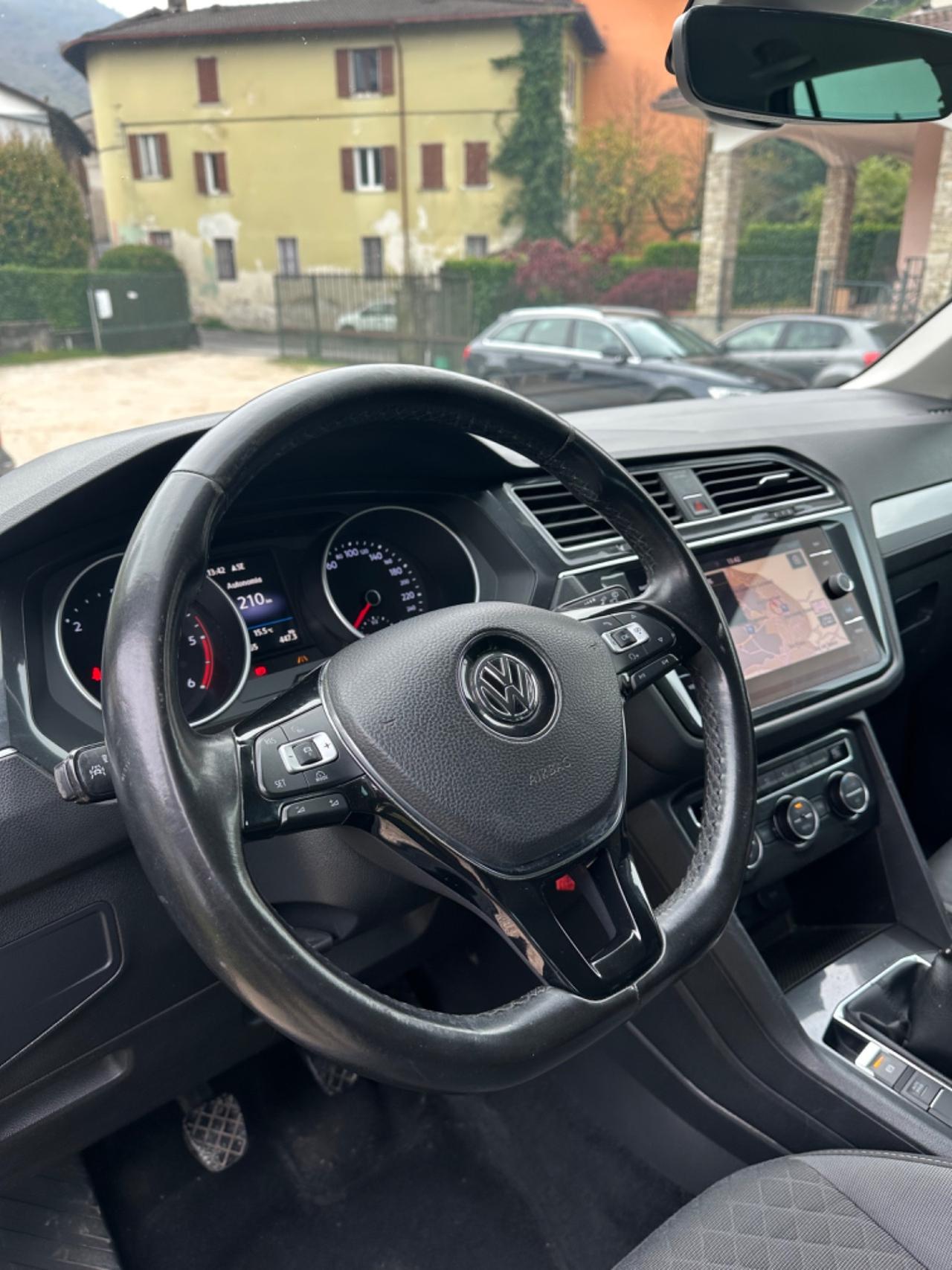 Volkswagen TIGUAN 1.6 TDI EU6B KMCERT GARANZ UNICOPR