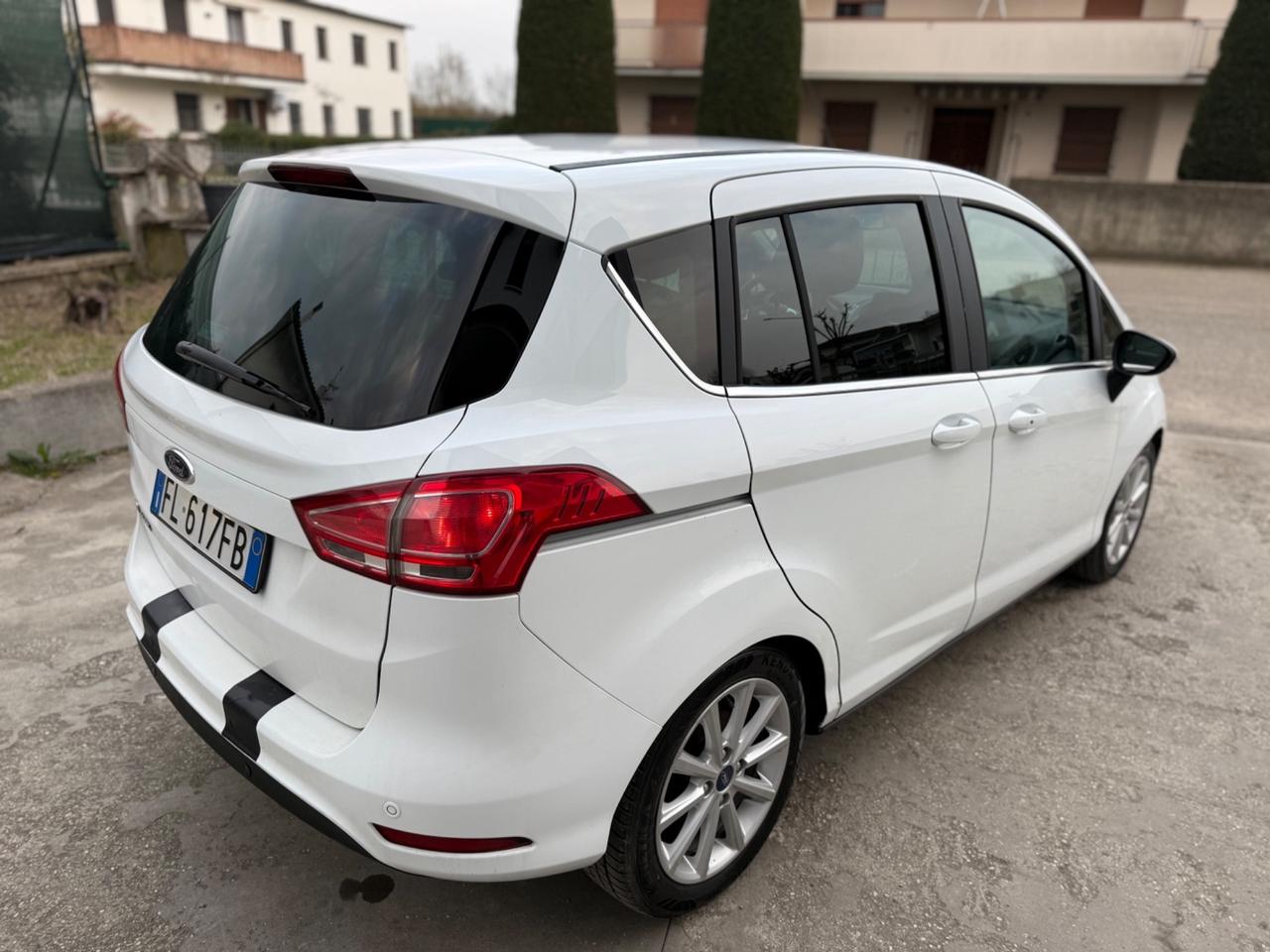 Ford B-Max 1.4 GPL DI SERIE NEOPATENTATI FULL OPT