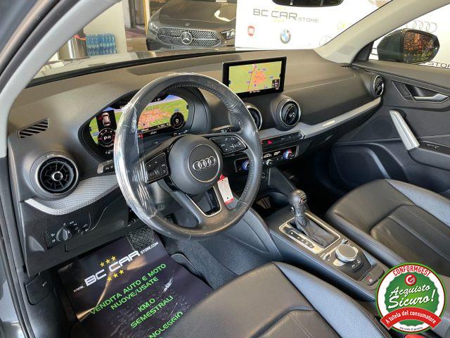 AUDI Q2 30 TDI S tronic S LINE *TETTO