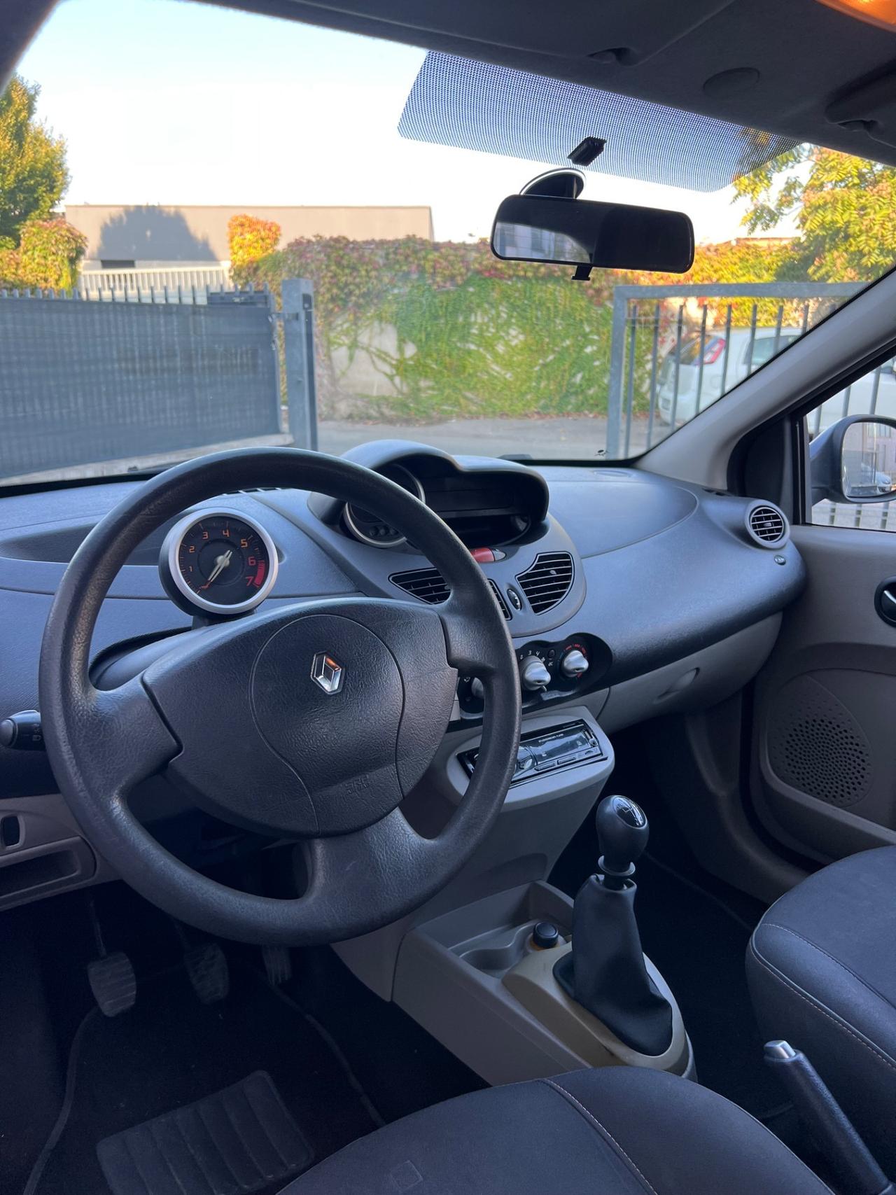 Renault Twingo 1.2 8V Privilège NEOPATENTATI