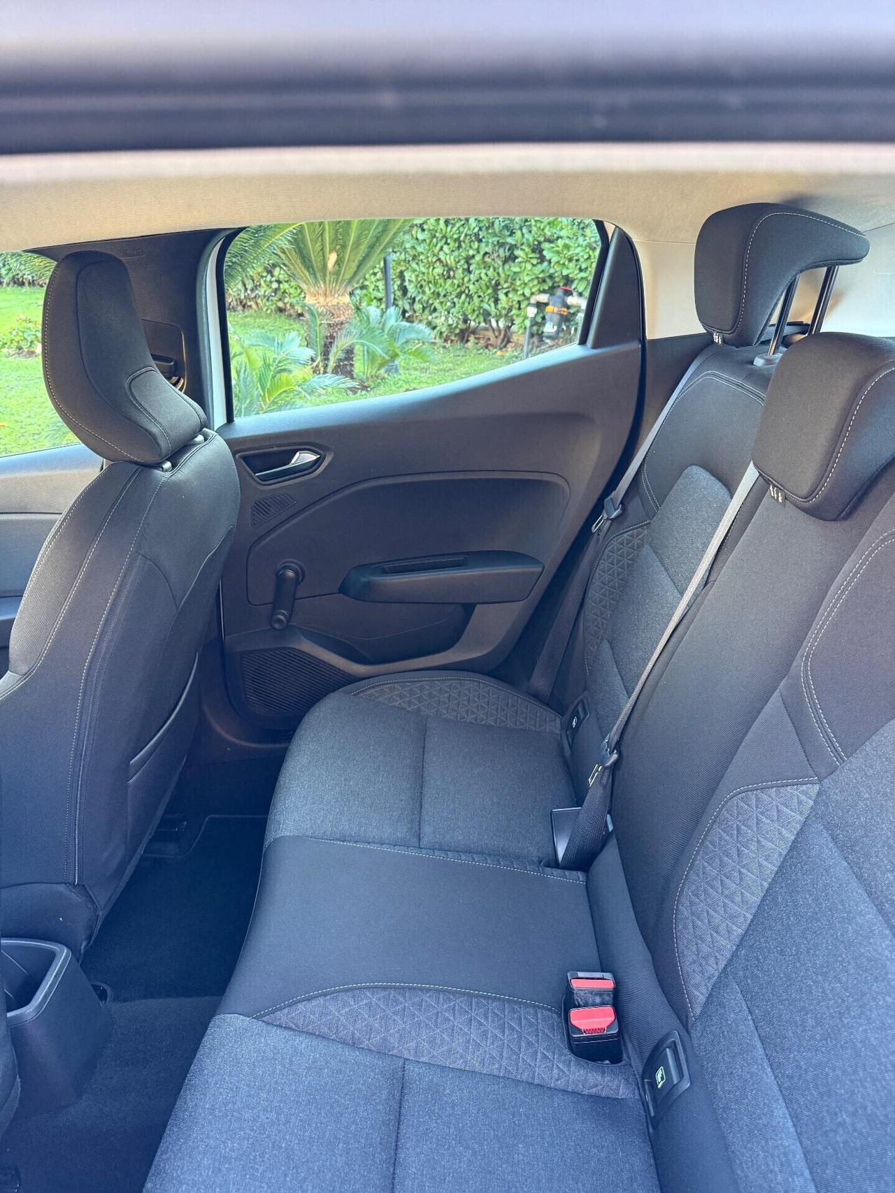 Renault Clio 1.5 Diesel nuovo modello uni proprietario X neo patentati