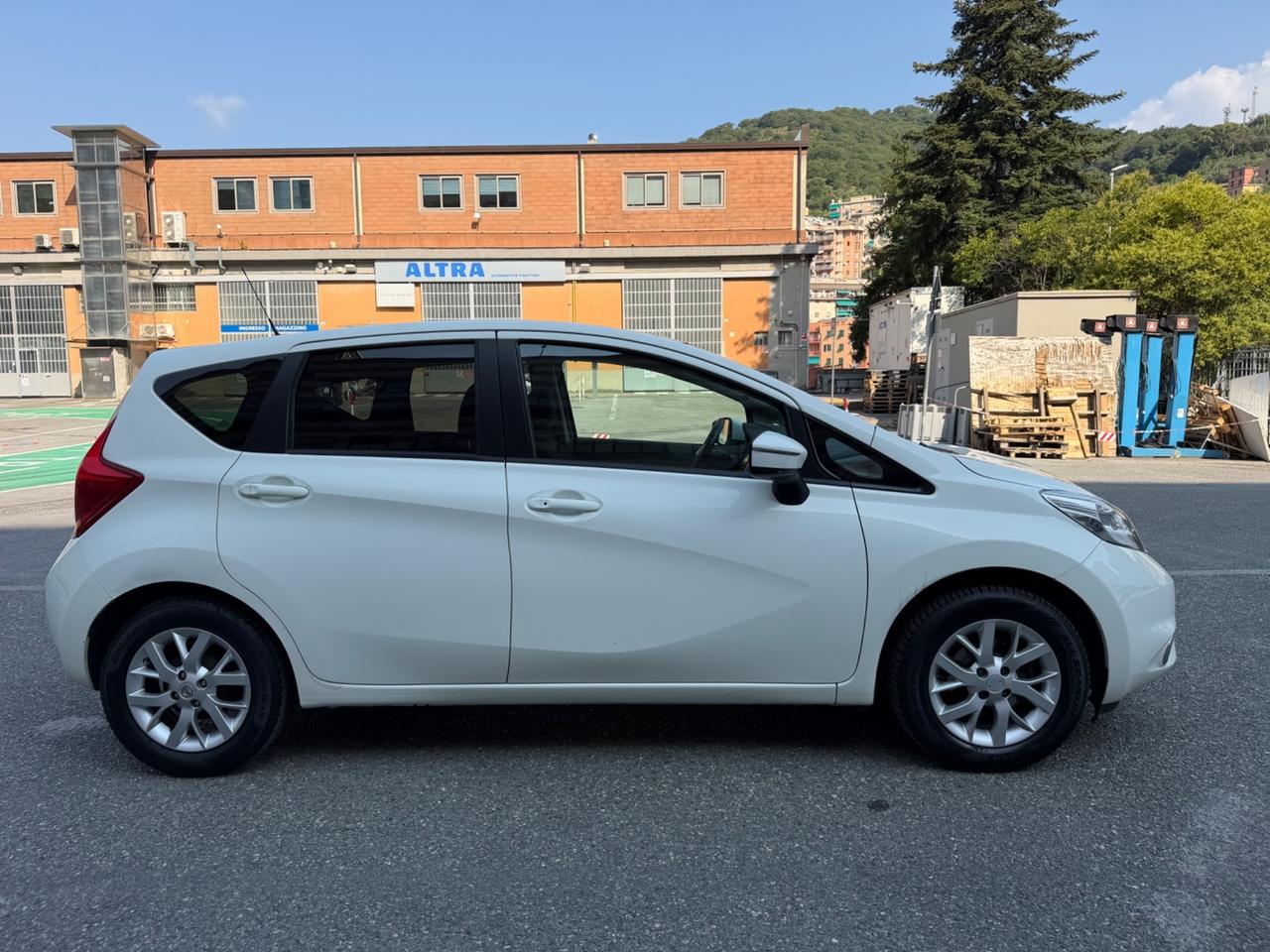 Nissan Note 1.2 12V Acenta Plus - E6 NEOPATENTATI