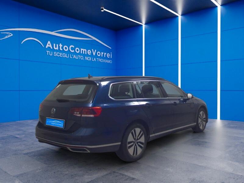 VOLKSWAGEN Passat 8ª serie Passat Variant 1.4 ...