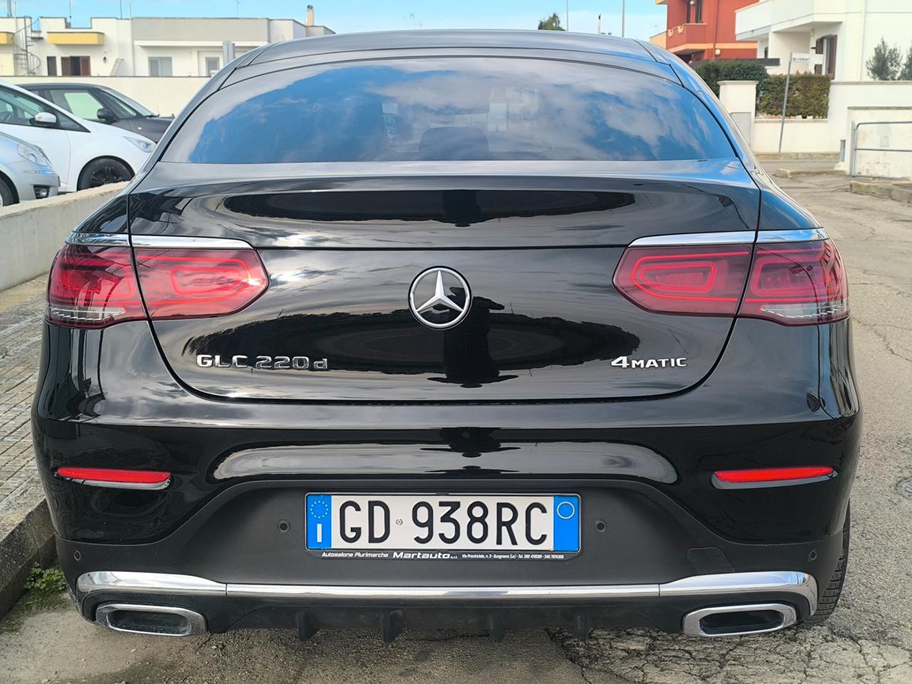 MERCEDES GLC 220 d 4MATIC COUPÉ PREMIUM AMG