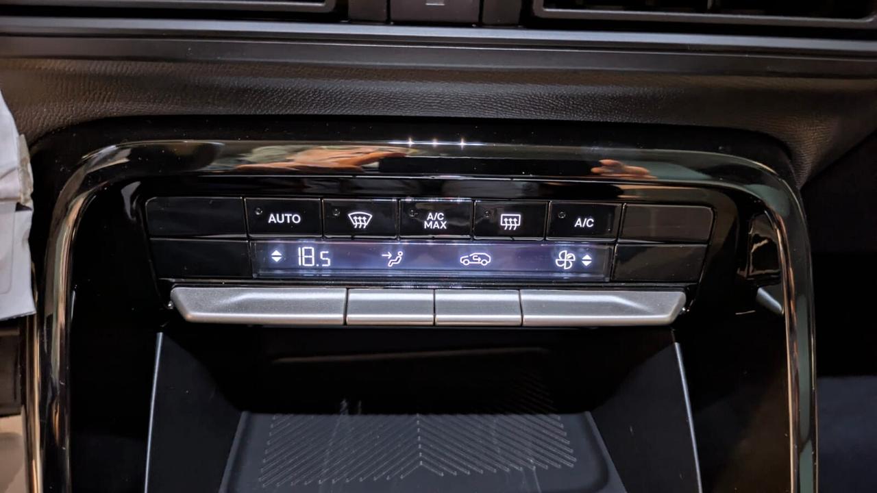 C3 Aircross Hybrid 145 e-DCS6 PLUS