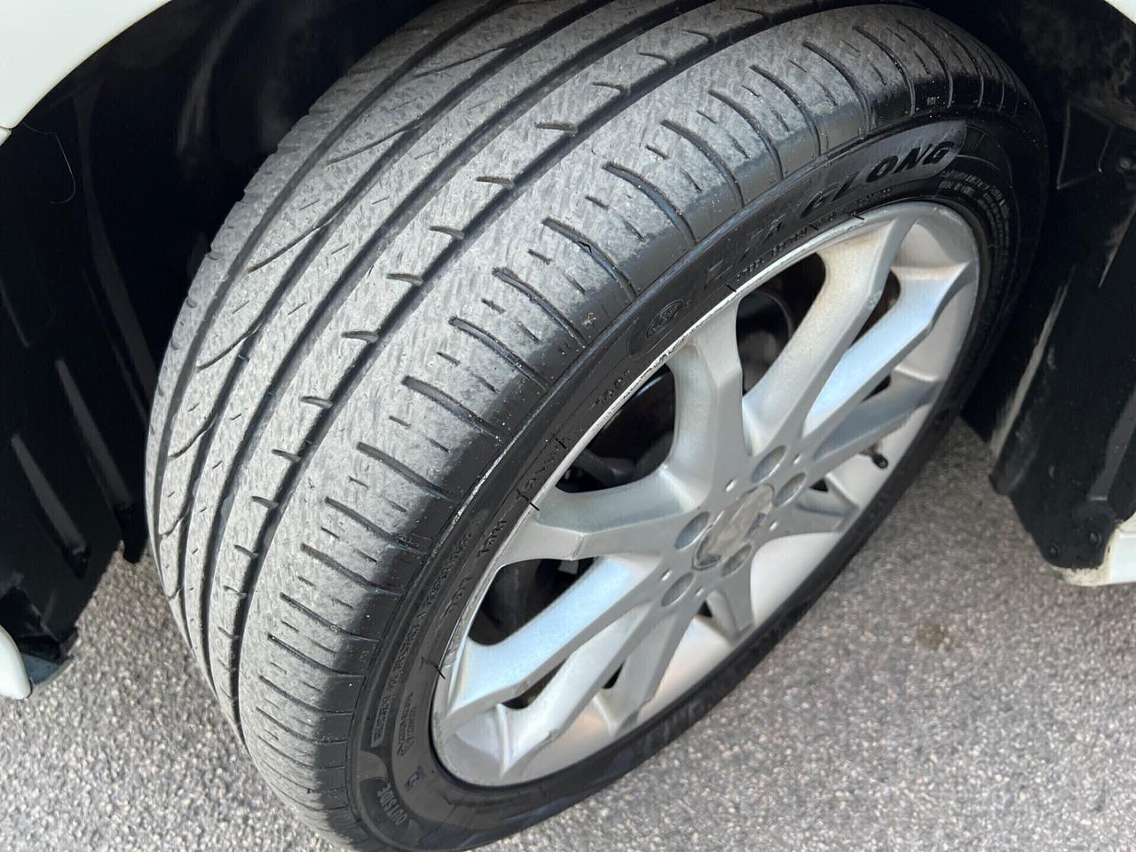 Mercedes-benz B 180 B 180 d Automatic Premium