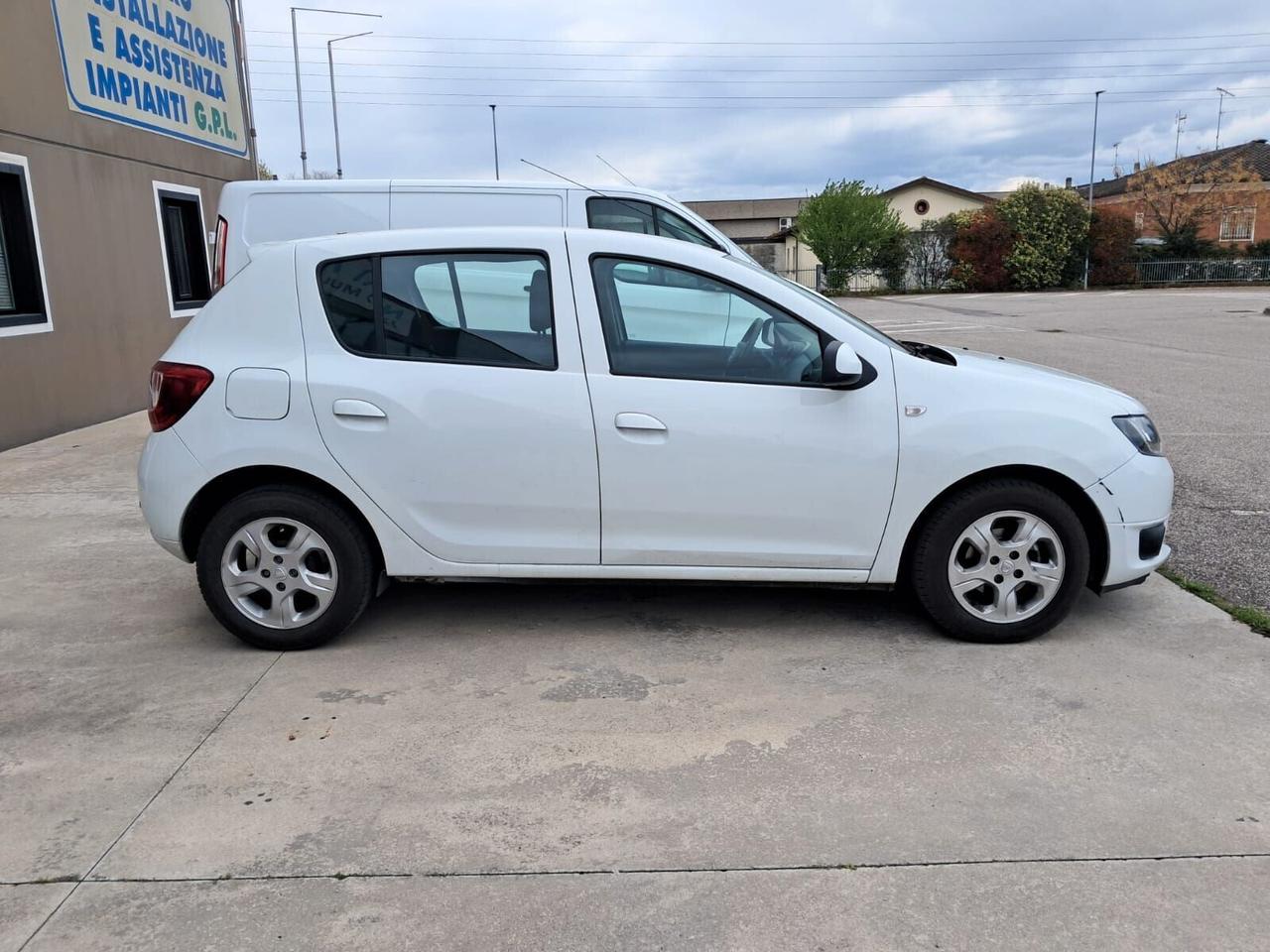 Dacia Sandero 0.9 TCe 12V TurboGPL 90CV Start&Stop Lauréate