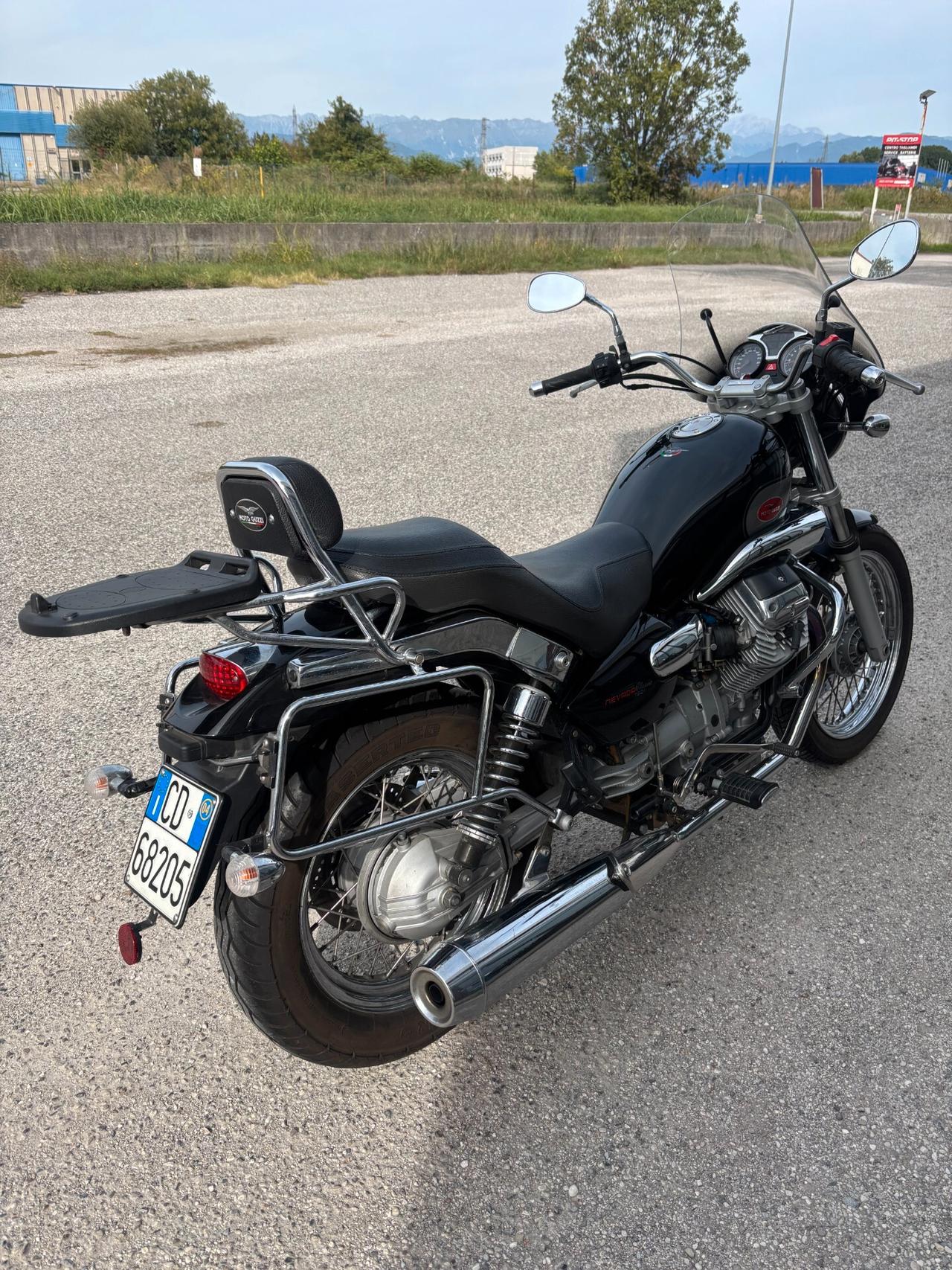 Moto Guzzi Nevada 750