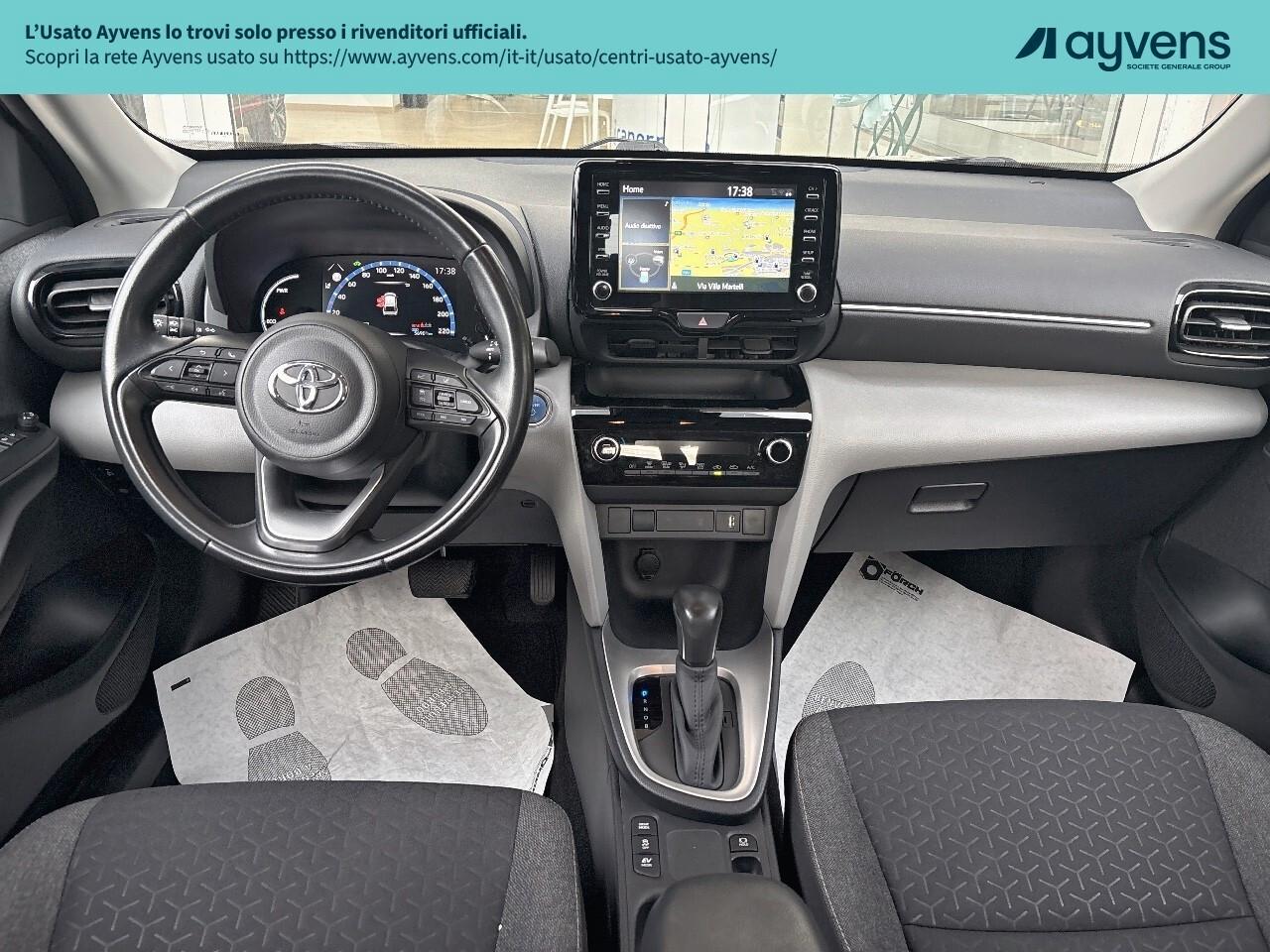 Toyota Yaris Cross 1.5 Hybrid E-CVT Business