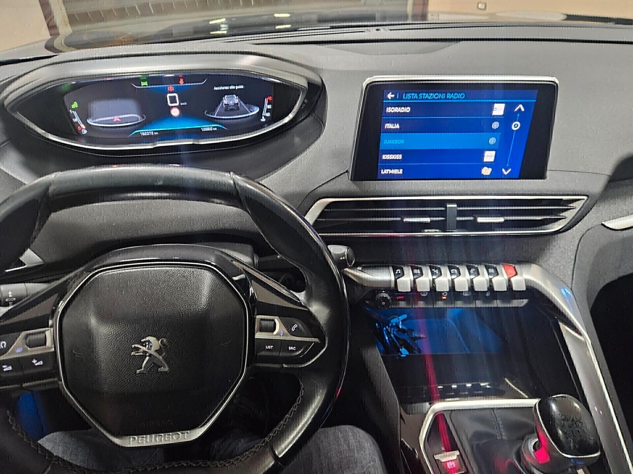 Peugeot 3008 BlueHDi 130 S&S Allure