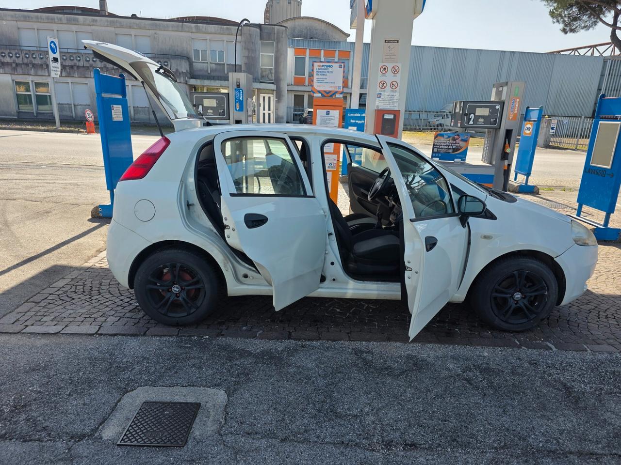 Fiat Grande Punto 1.3 MJT 75 CV 5 porte Actual con 222.000km