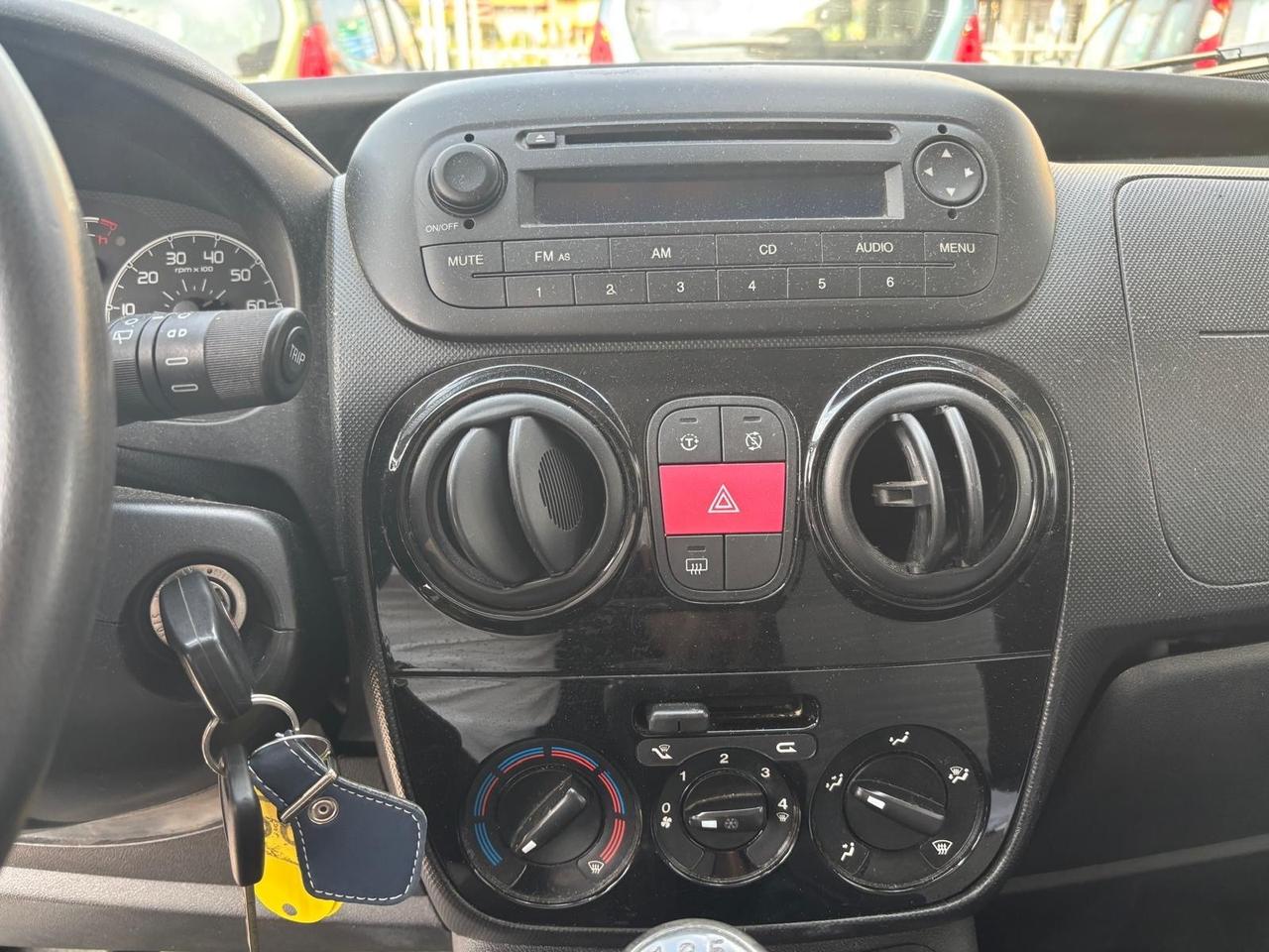 Fiat Qubo 1.3 MJT 75 CV Trekking