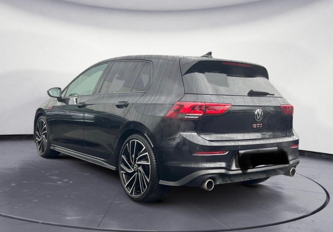 Volkswagen Golf GTI 2.0 TSI DSG
