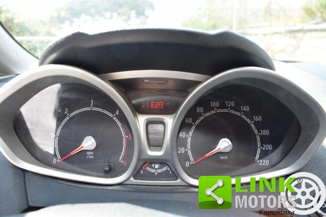 FORD Fiesta 1.4 TDCi 70CV 3 porte Titanium