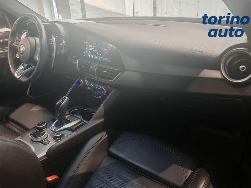 Alfa Romeo Giulia 2.2 TD 210 CV Veloce AT8 Q4