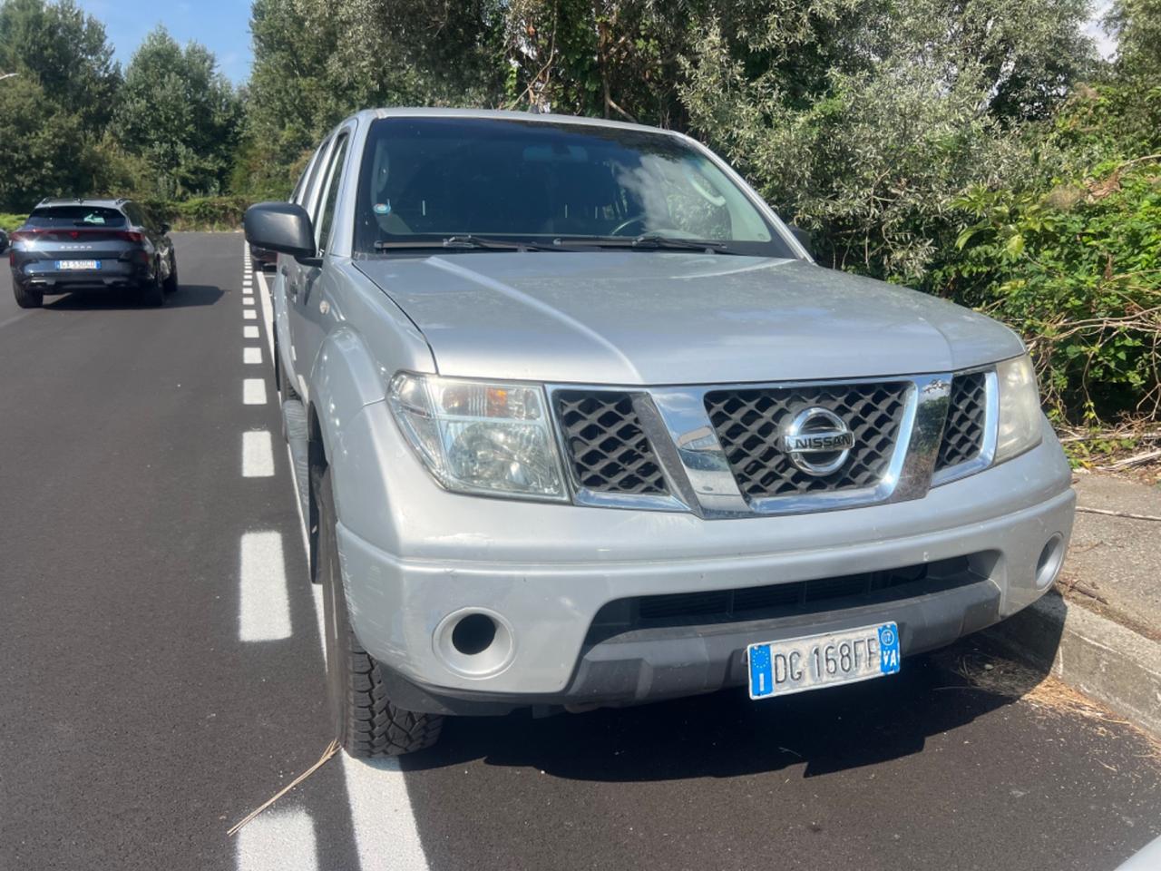 Nissan Navara 2.5 dCi 4 porte Double Cab LE