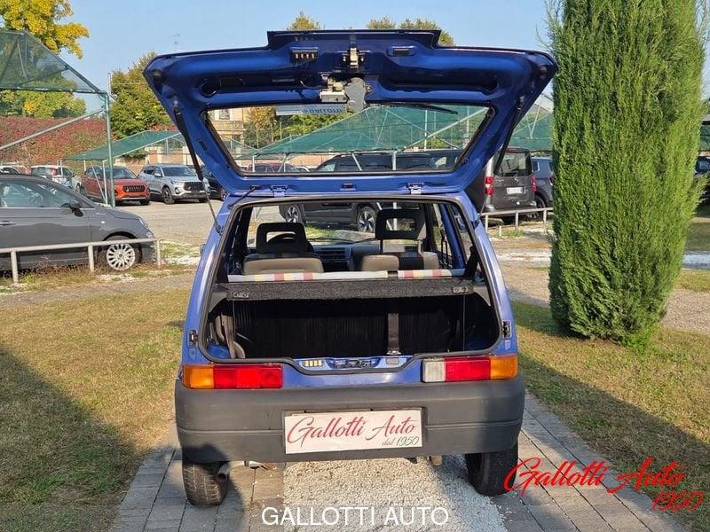 FIAT Cinquecento 900i cat Young