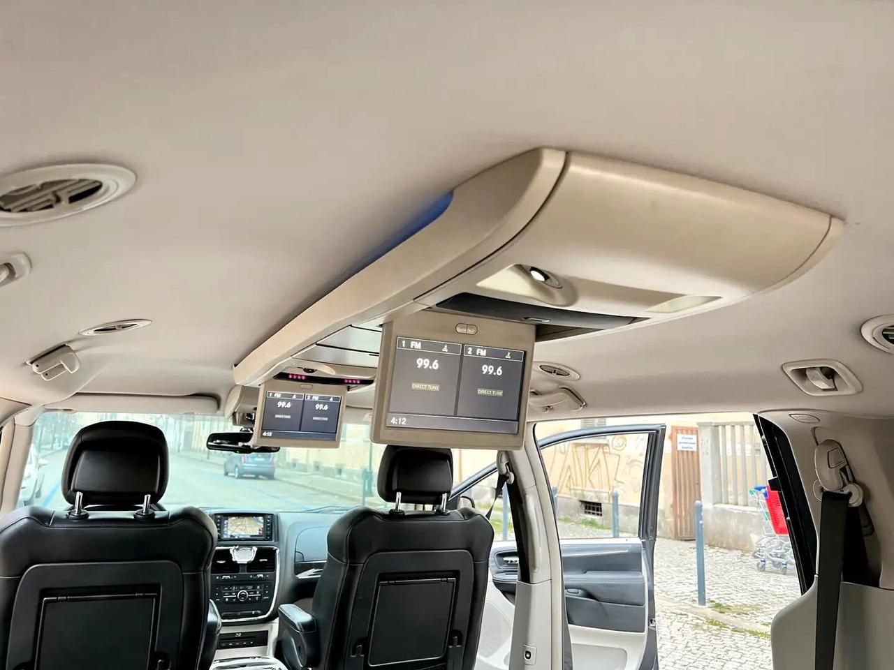 Lancia Voyager 2.8 Turbodiesel Platinum 177 CV