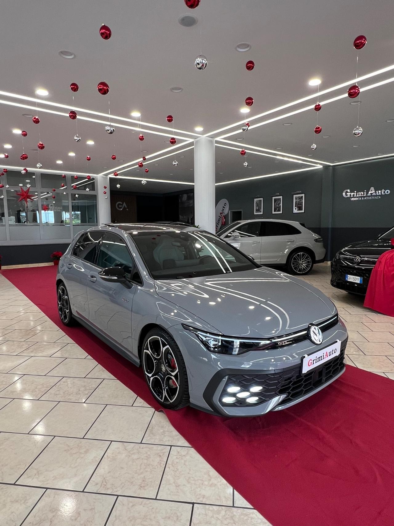 Volkswagen Golf 8.5 GTI 2.0 TSI DSG