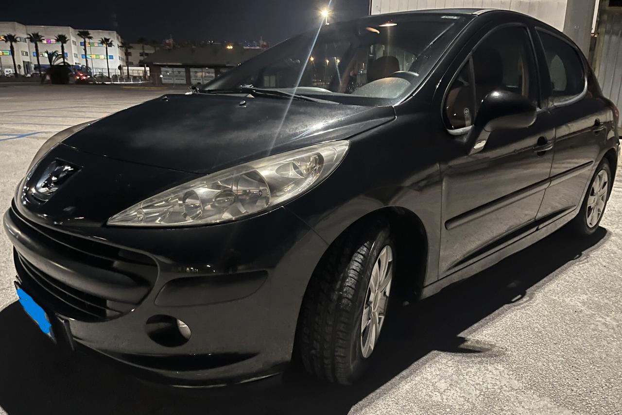 OTTIMA Peugeot 207 1.4 HDi 5 porte, X Neopatentati Bassi consumi