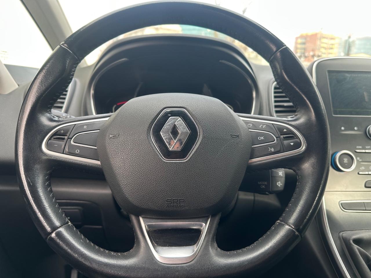 Renault Grand Scenic TCe 130 CV Energy Initiale Paris