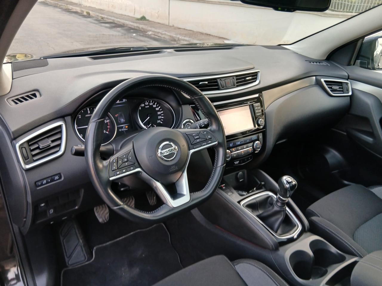 Nissan Qashqai 1.5 dCi N-Connecta