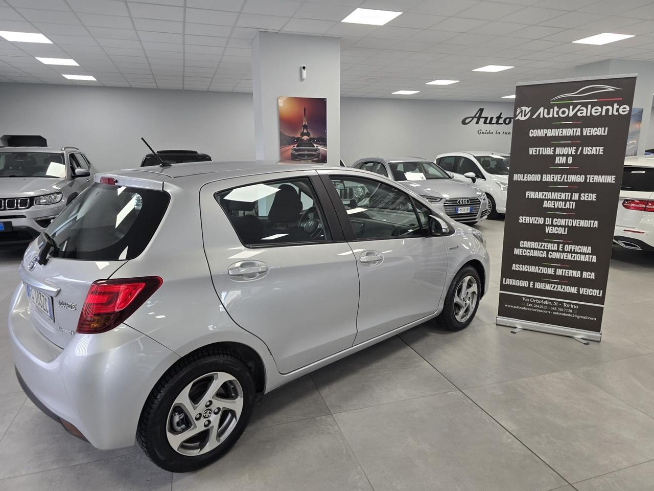 Toyota Yaris 1.5 Hybrid 75cv 2016 km 120000