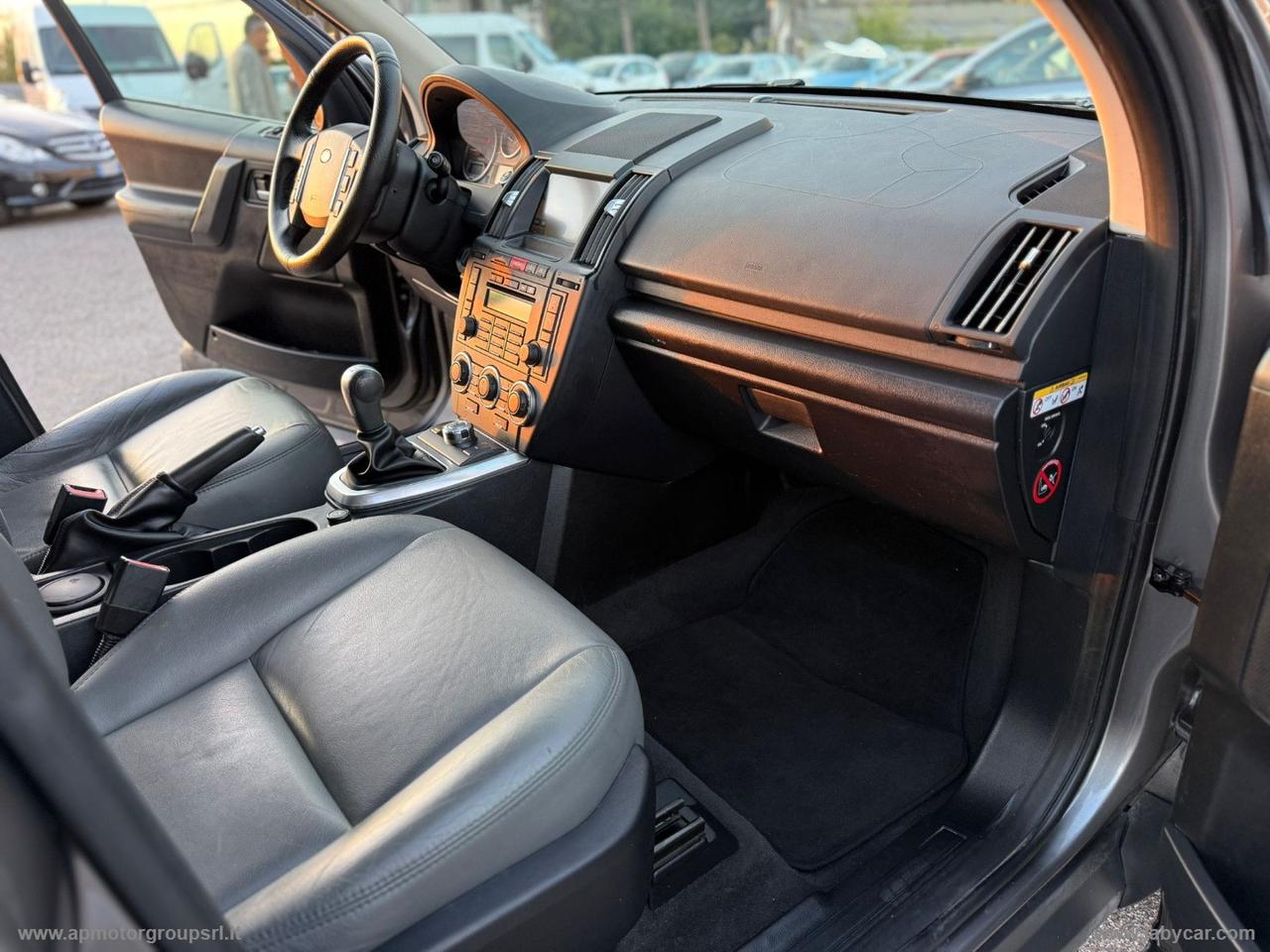 LAND ROVER Freelander 2.2 TD4 S.W. XS E. TD4