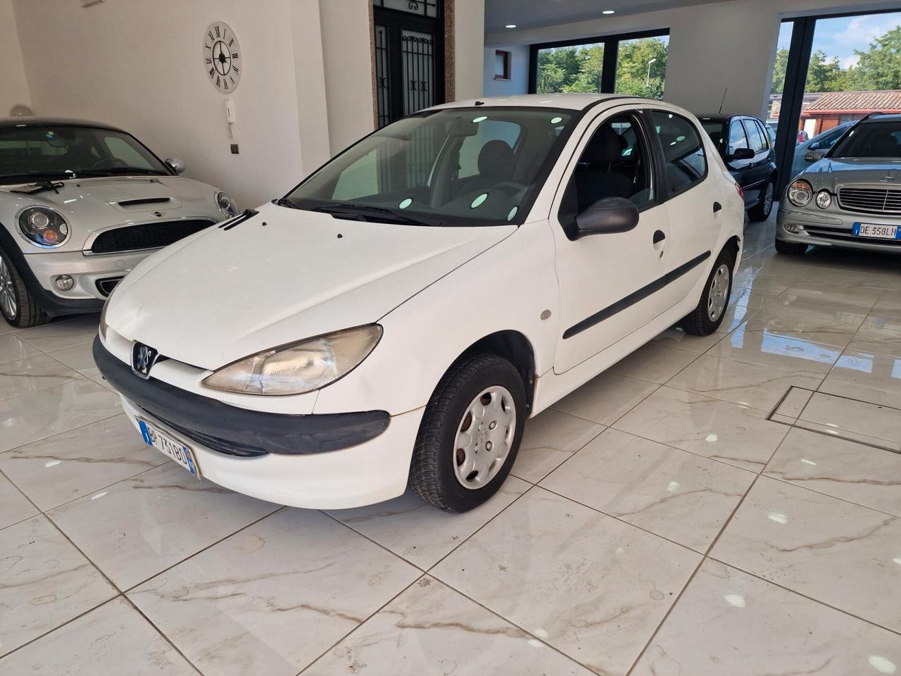 Peugeot 206 1.4 5p. XR