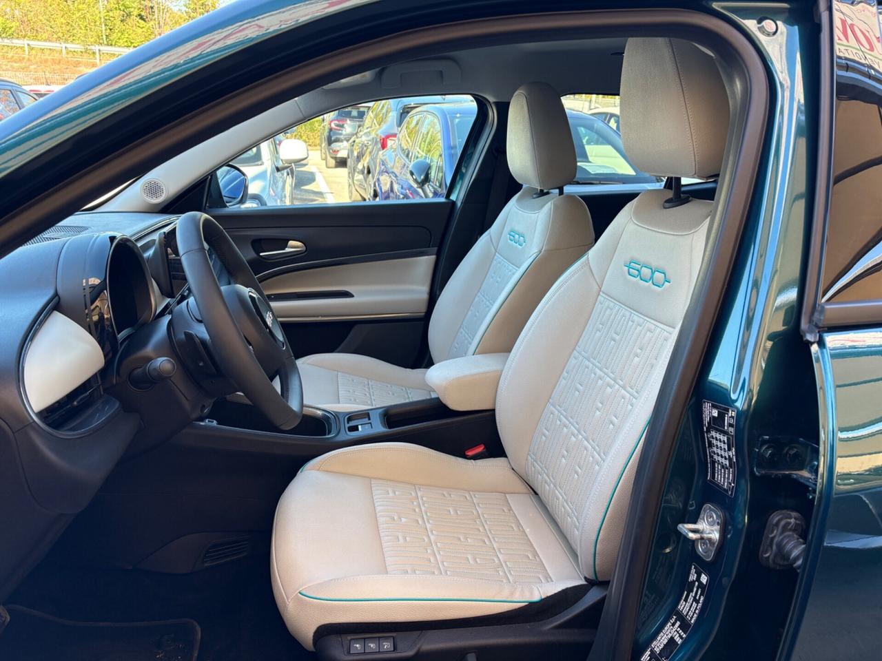 Fiat 600 Hybrid 100 CV La Prima Cambio Automatico