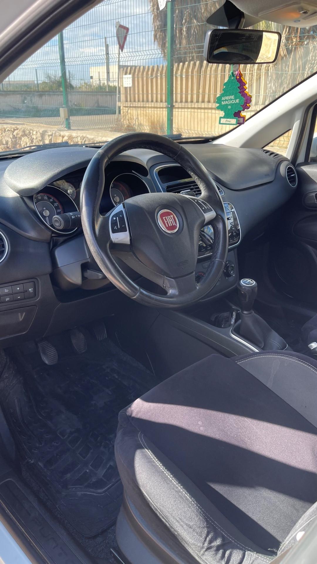 Fiat Punto 1.3 MJT II 75 CV 5 porte Street