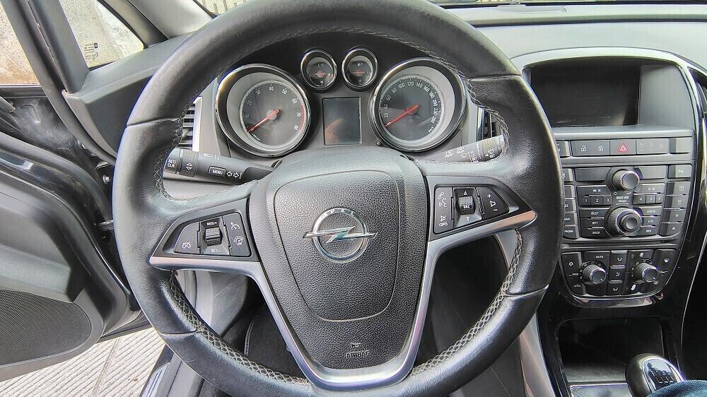 Opel Astra 1.4 Turbo 140CV Sports Tourer GPL Tech Cosmo