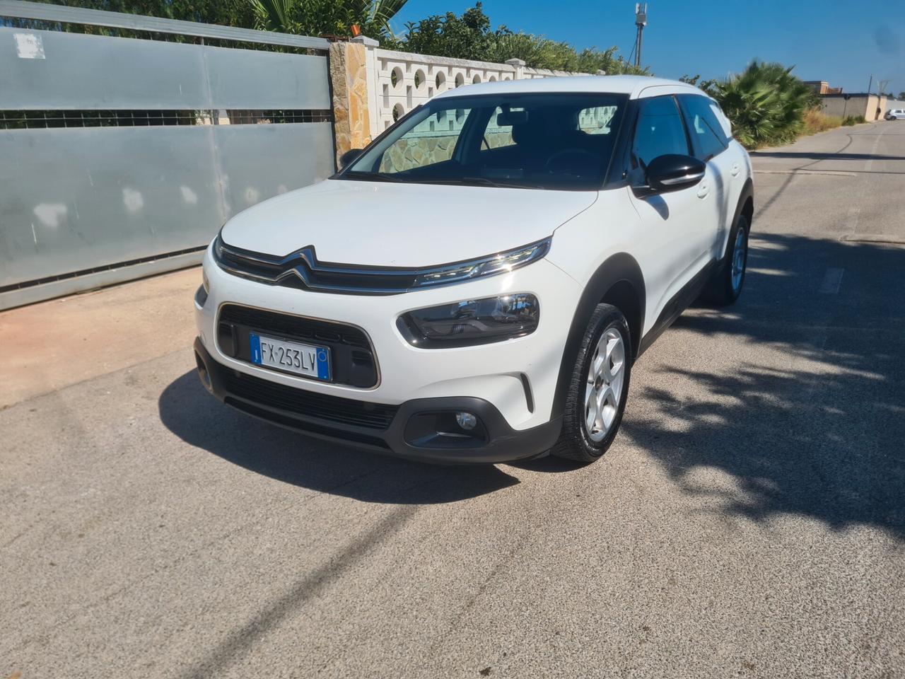 Citroen C4 Cactus BlueHDi 100 S&S Shine