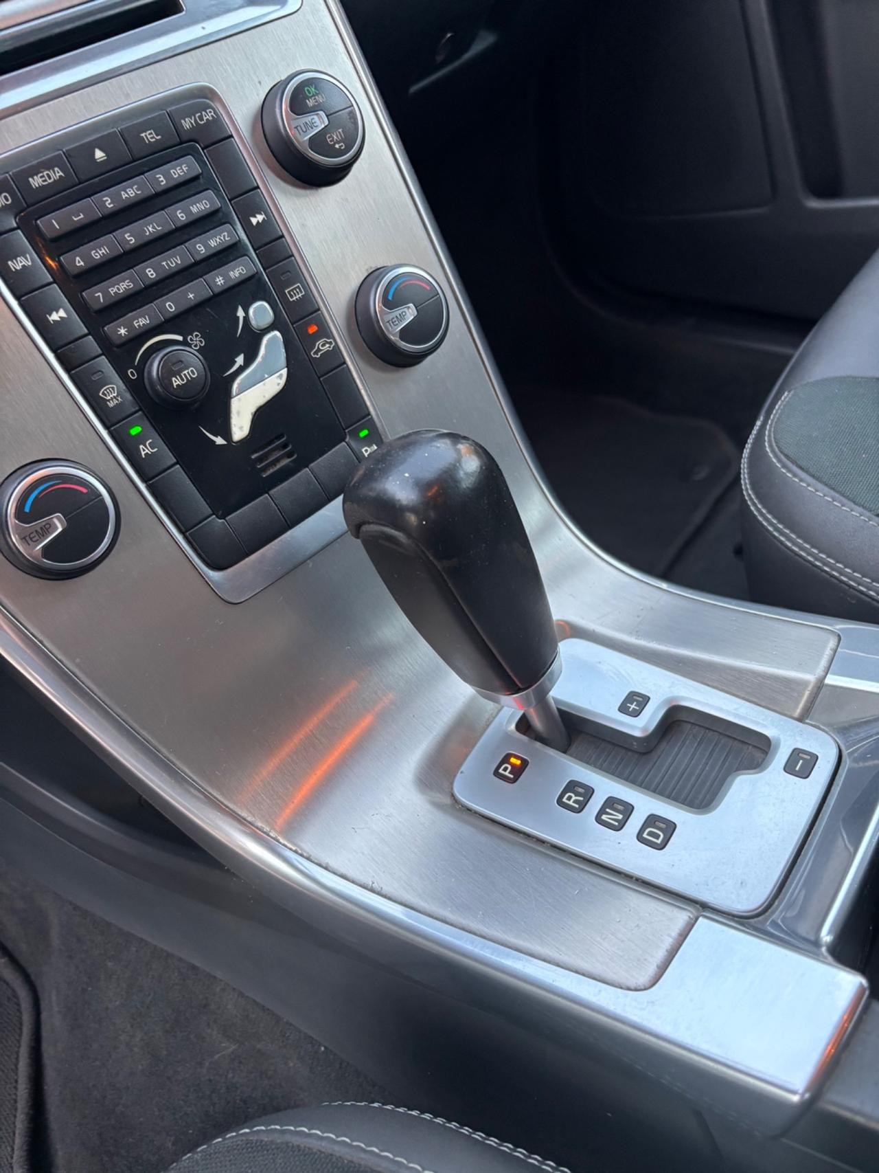 Volvo XC 60 XC60 D3 Geartronic Summum