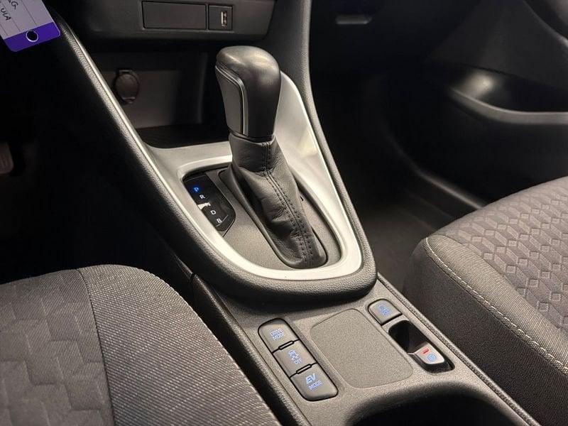 Toyota Yaris Hybrid Trend MY22