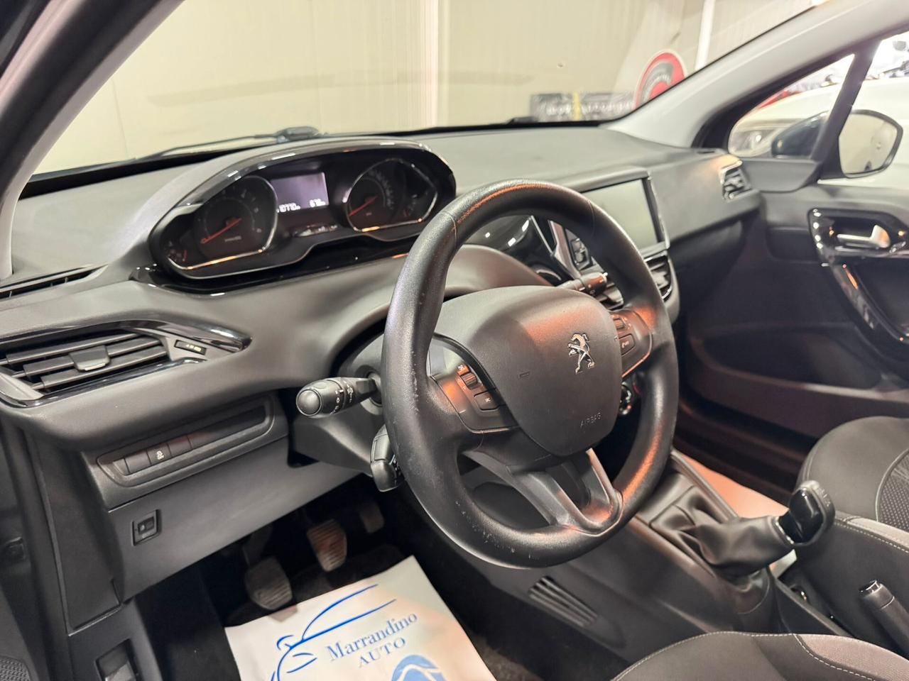 Peugeot 208 1.4 HDi 68 CV 5 porte Active