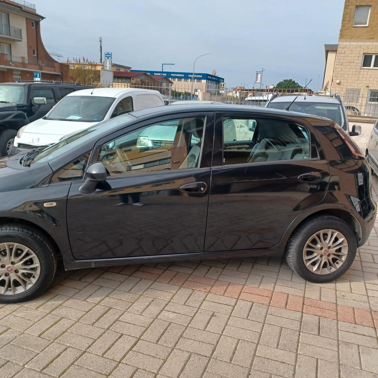 FRIZIONE E DISTRIBUZIONE FATTE PUNTO EVO 1.4 NEOPATENTATI