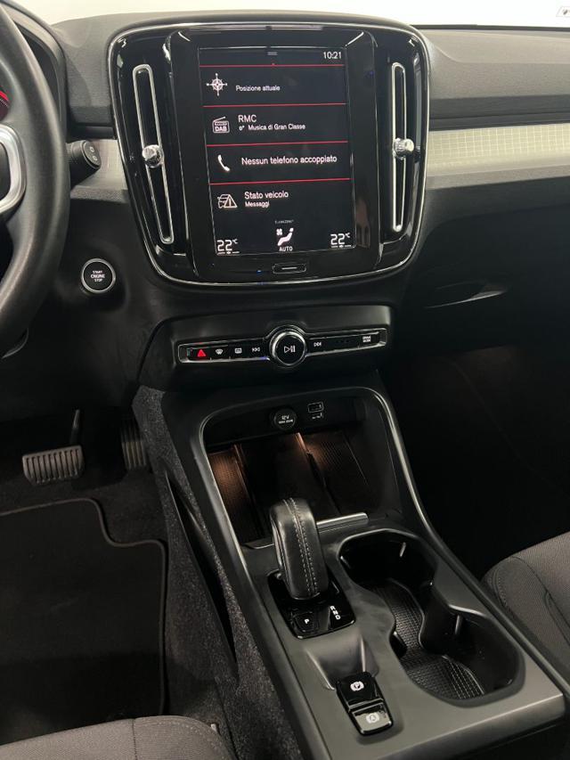 VOLVO XC40 T5 Recharge Plug-in Hybrid Inscription