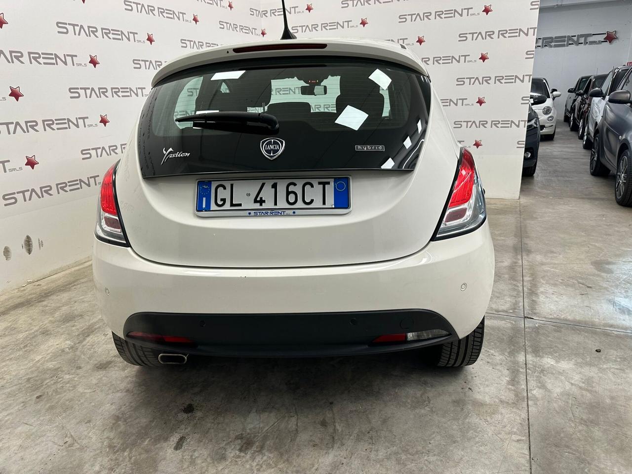 Lancia Ypsilon 1.0 FireFly 5 porte S&S Hybrid Gold