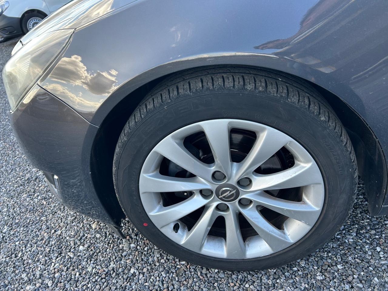 Opel Insignia 2.0 CDTI 163CV Sports Tourer aut. Cosmo