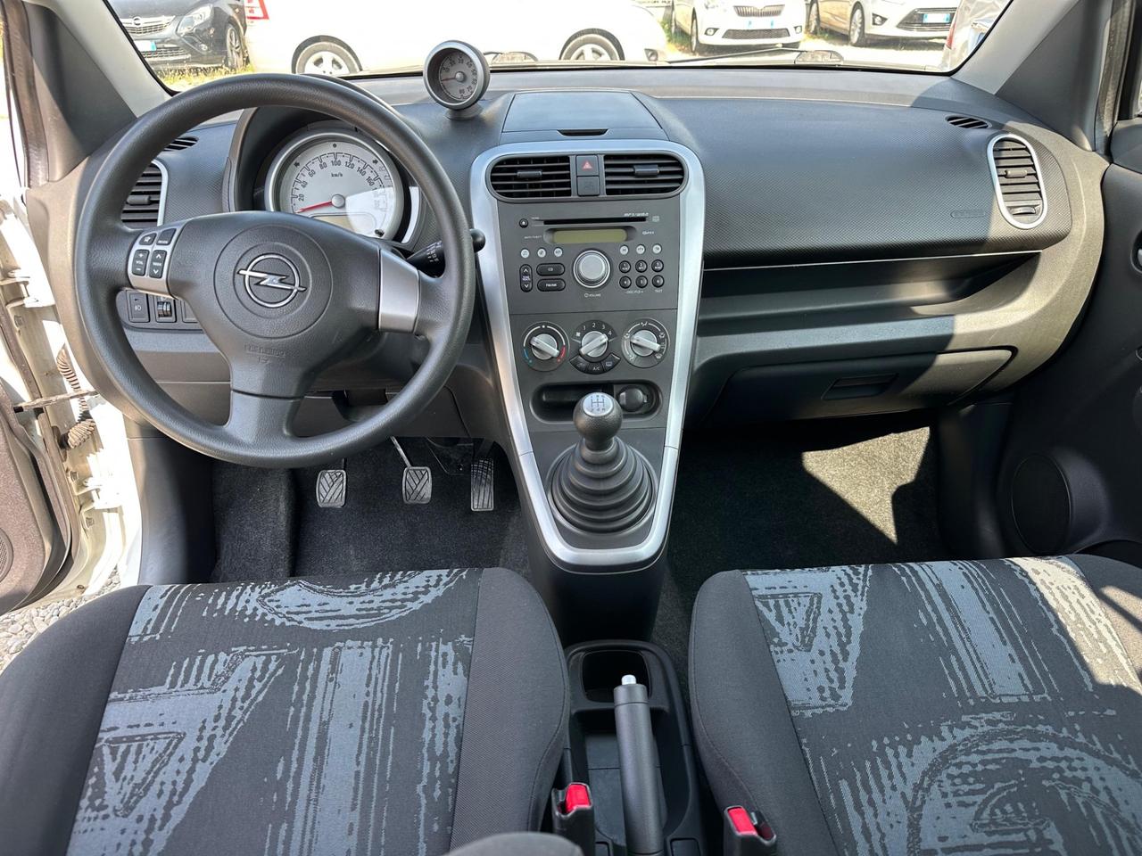 Opel Agila 1.2 16V 94CV Start&Stop Enjoy