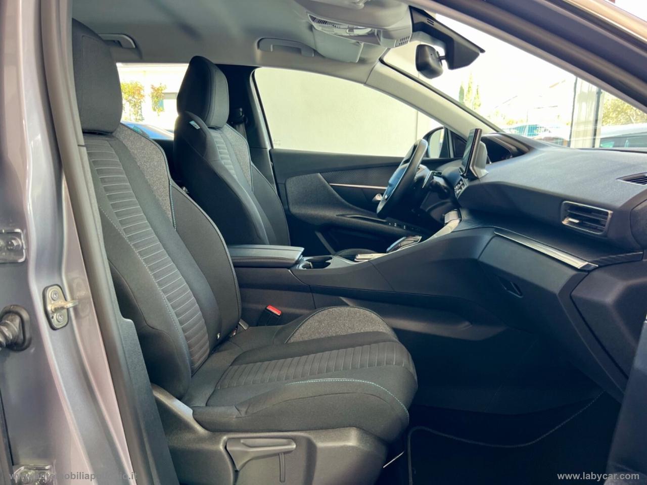 PEUGEOT 3008 BlueHDi 130 S&S EAT8 STYLE