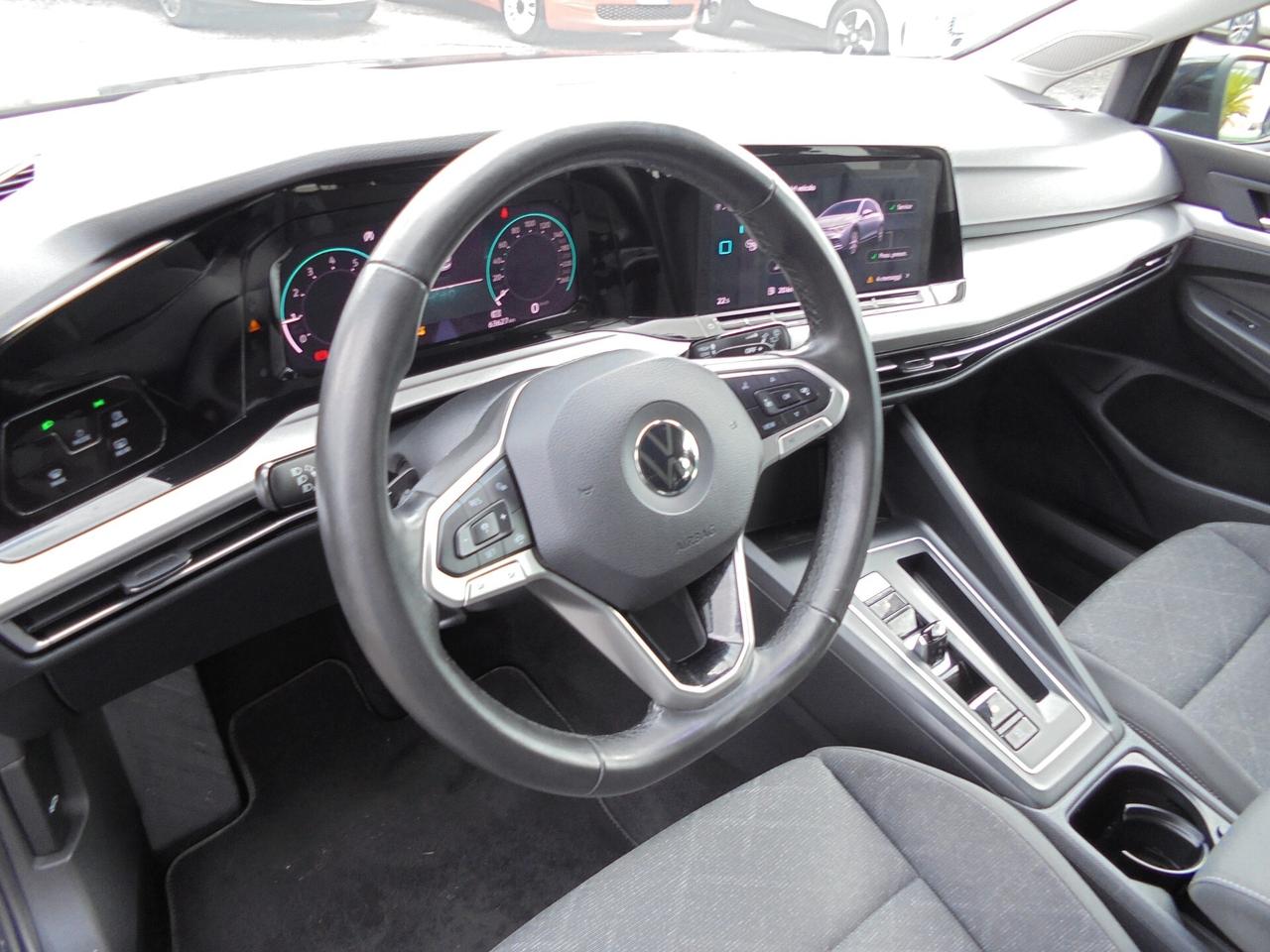 Volkswagen Golf 1.0 eTSI EVO DSG Life