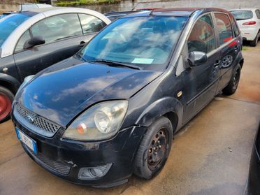 Ford Fiesta 1.2 75cv 5p. NEOPATENTATI