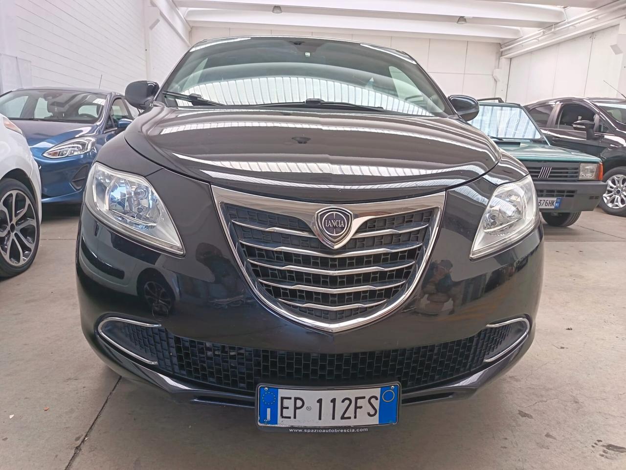 Lancia Ypsilon 1.3 MJT 16V 95 CV 5 porte S&S Silver